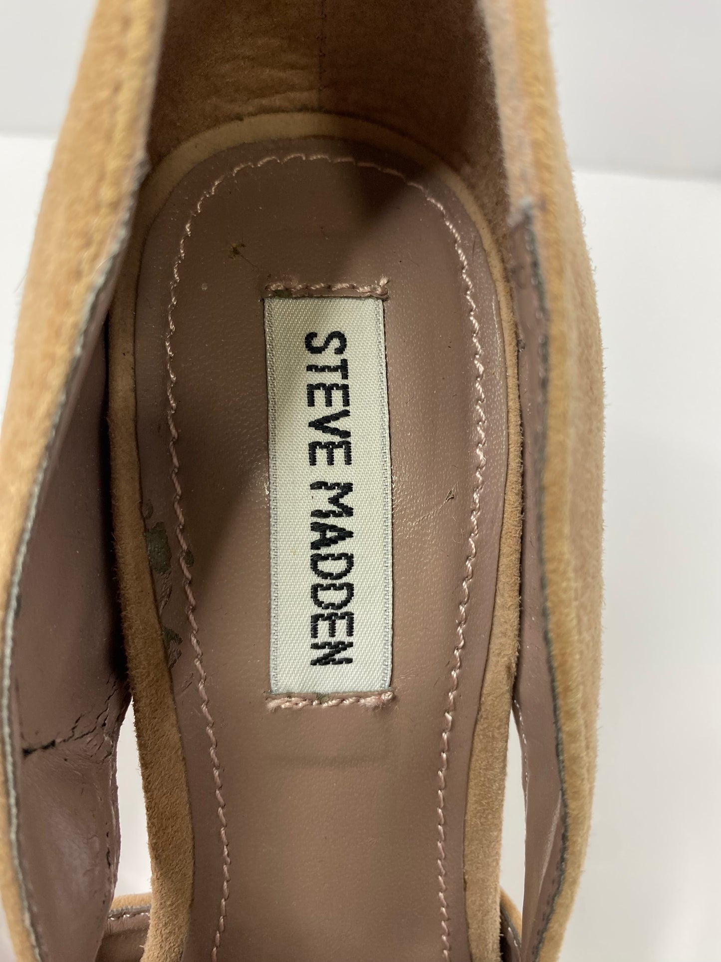 Steve Madden Loyyall Peep Toe Pumps – Tan Suede – Size 7 – 3” Heel – NWT