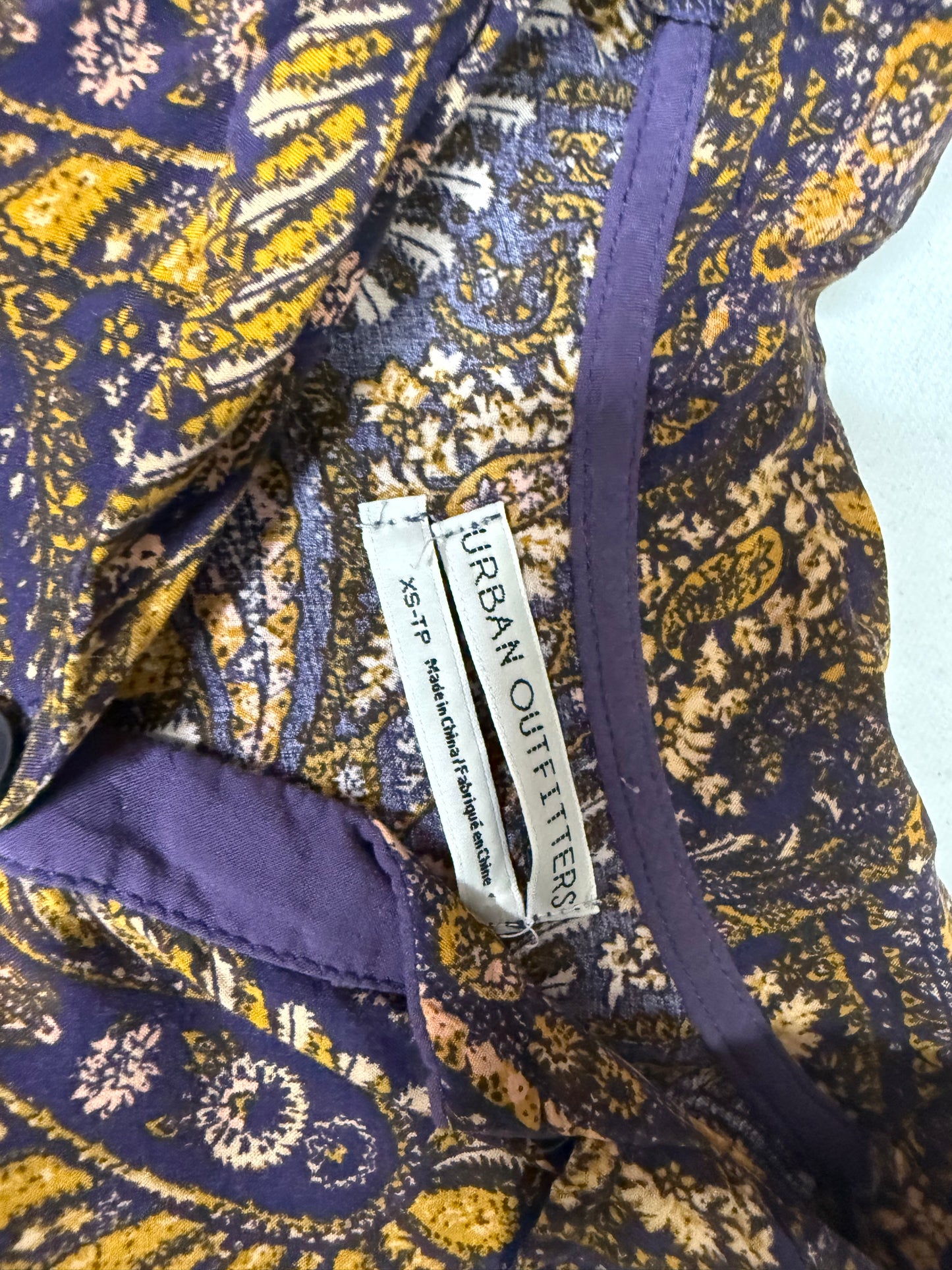 Urban Outfitters Paisley Pattern Short Sleeve Button Down Crop Top Size XS