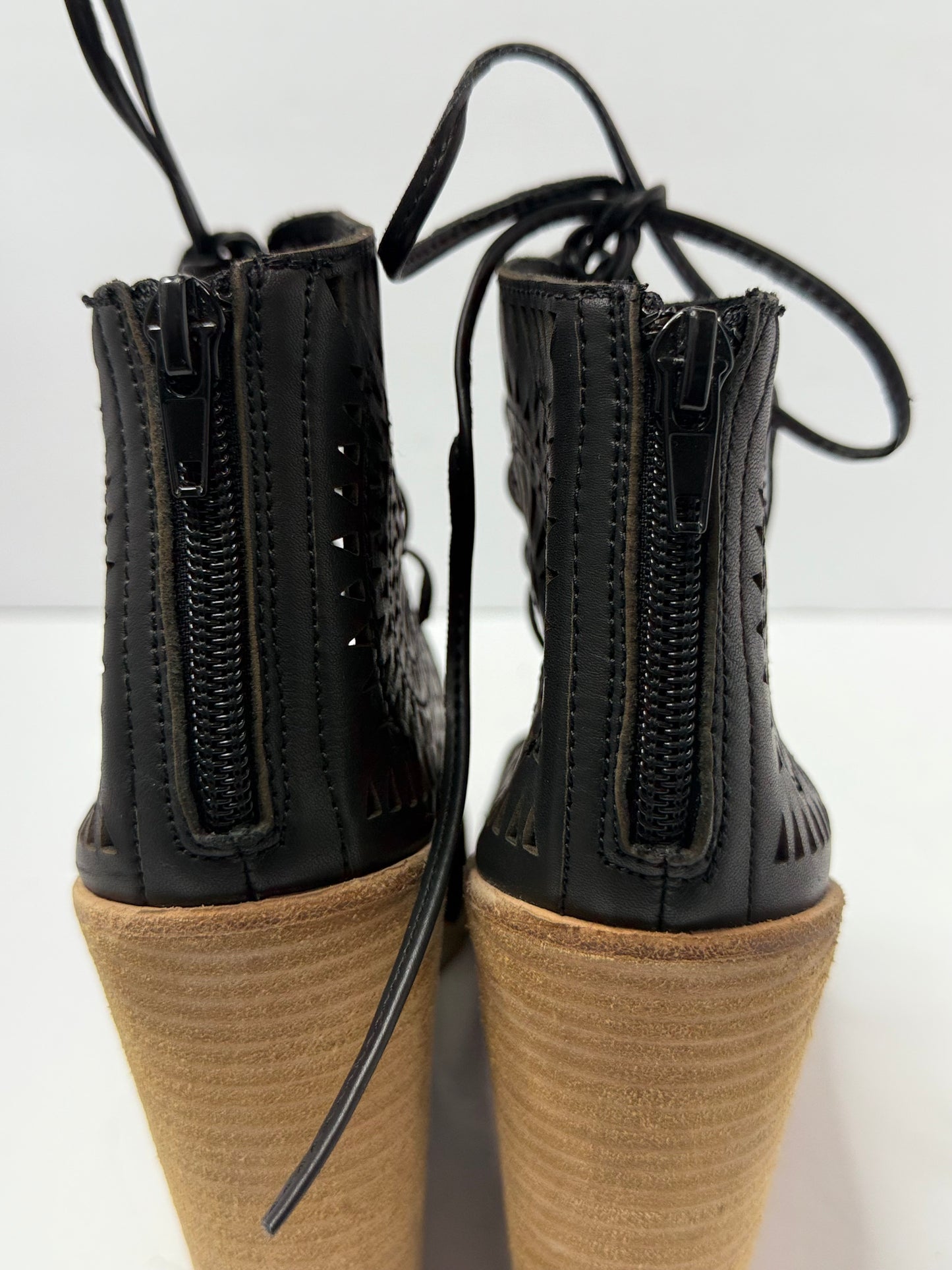 Jeffrey Campbell Boho Black Leather Peep Toe Wedges – Size 7.5 Lace-Up Cutout Sandals 3” Heel