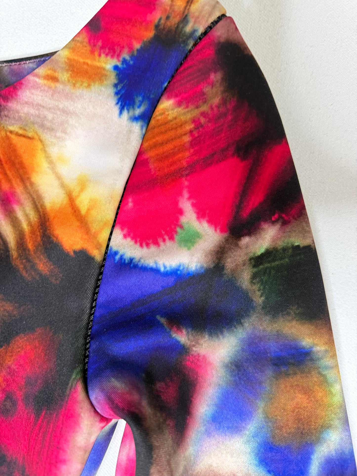 Milly Taylor Graffiti Dress Size 2 Italian Neoprene Sheath Multicolor Print