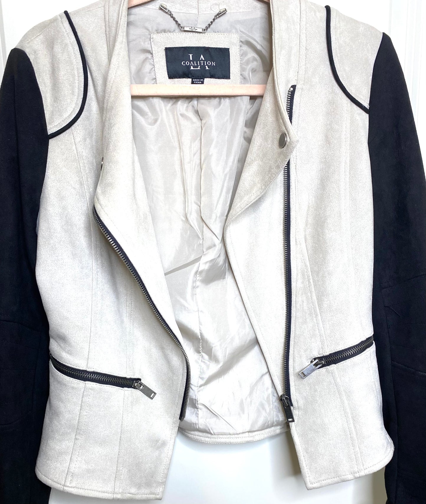 LA Coalition Women's Cream/Black Vegan Leather Moto Jacket Size Medium