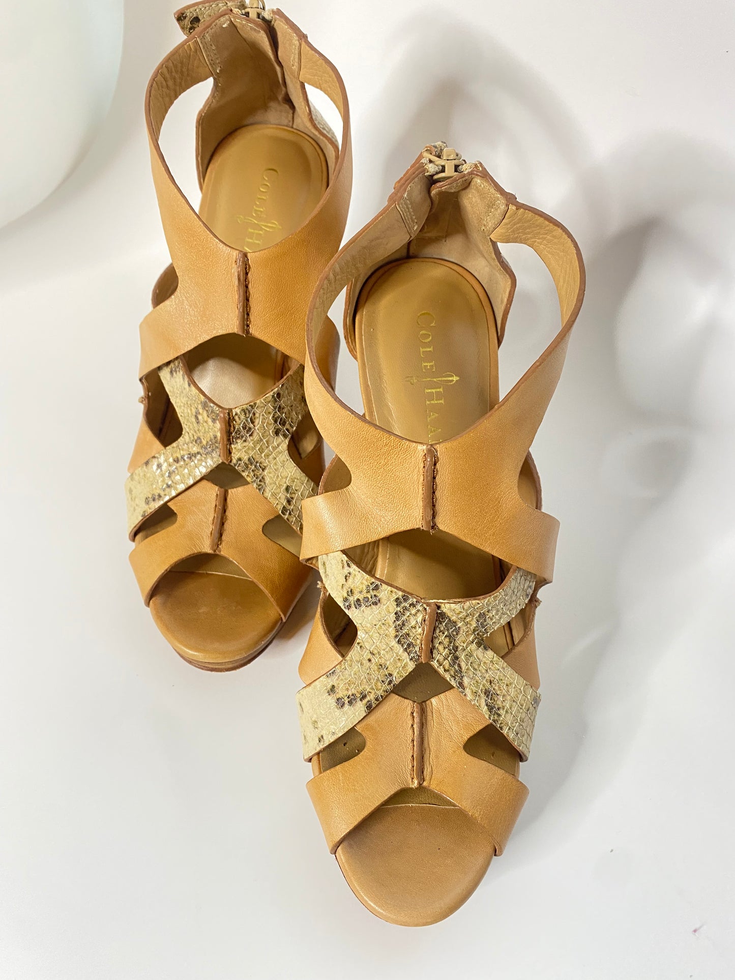 Cole Haan women's Air Kimry Ot Wedge Sandal Size 8