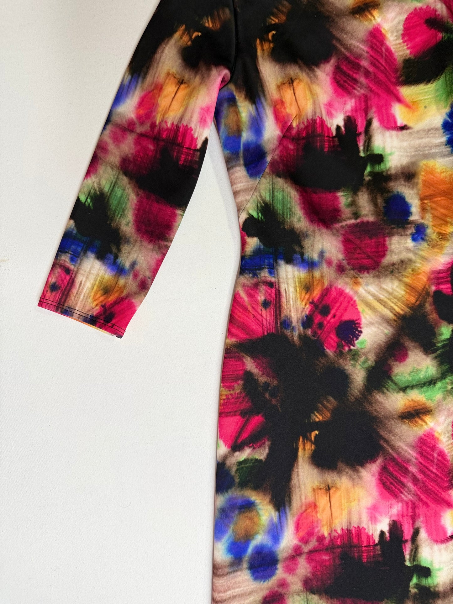 Milly Taylor Graffiti Dress Size 2 Italian Neoprene Sheath Multicolor Print