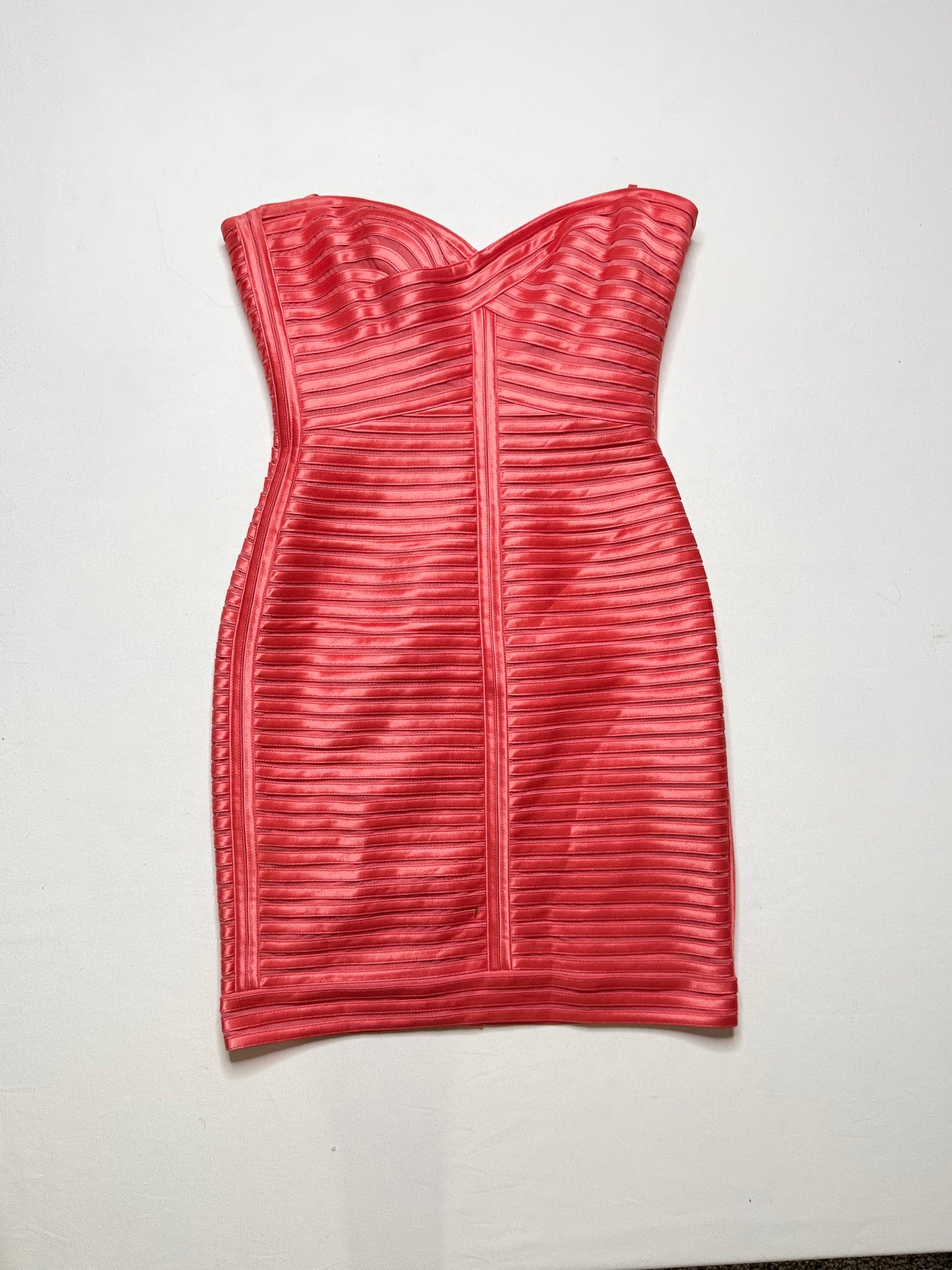 BCBG Max Azria Coral Satin Ribbed Bodycon Dress – Size 8