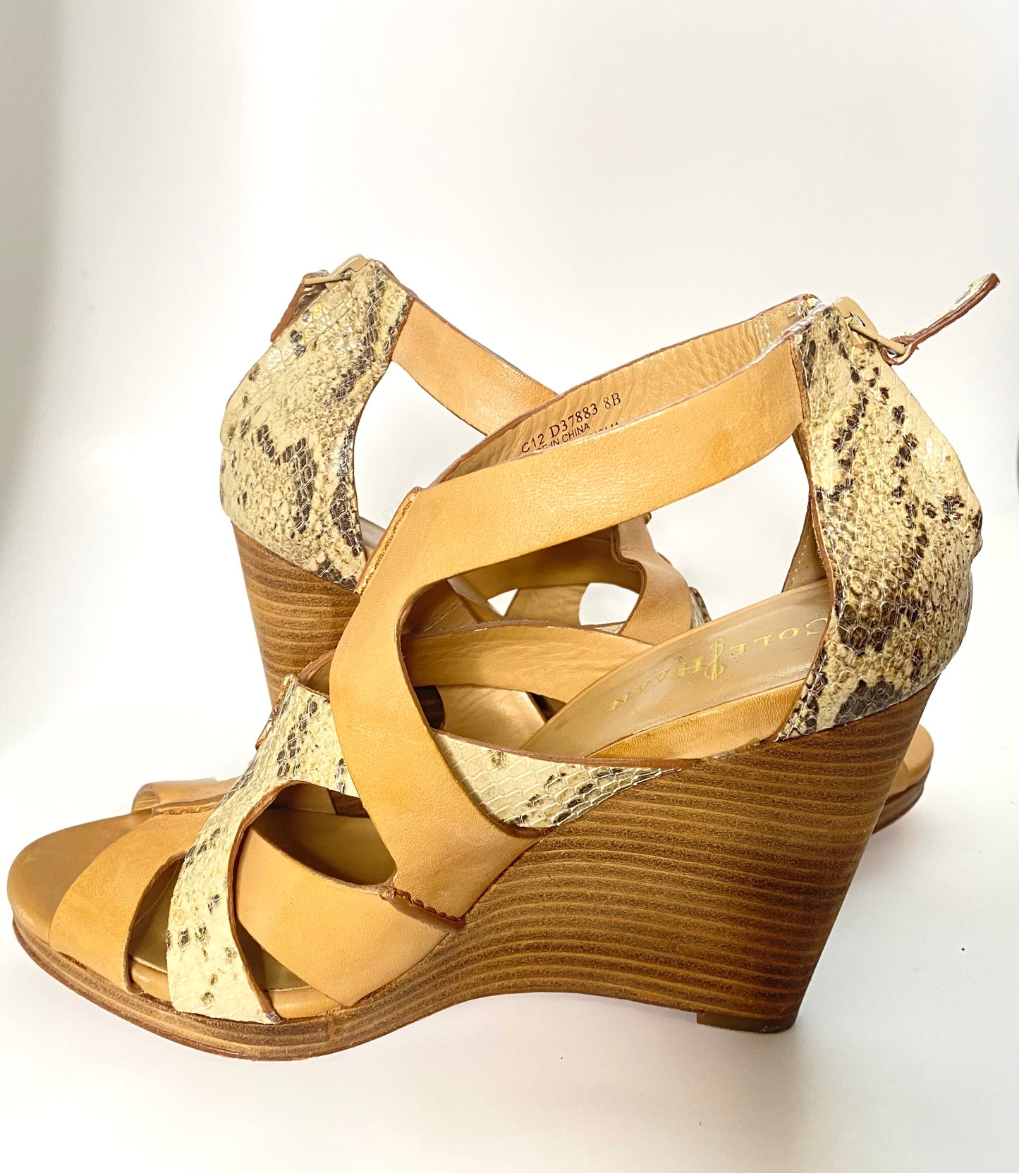 Cole Haan women's Air Kimry Ot Wedge Sandal Size 8