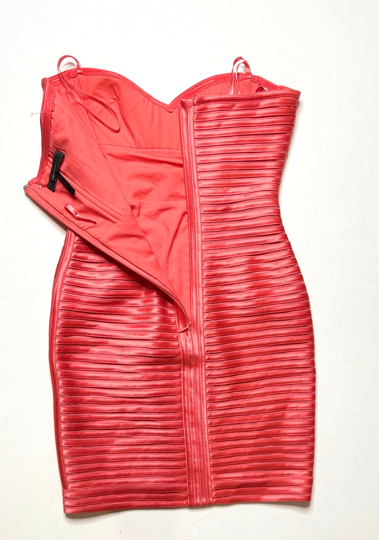 BCBG Max Azria Coral Satin Ribbed Bodycon Dress – Size 8