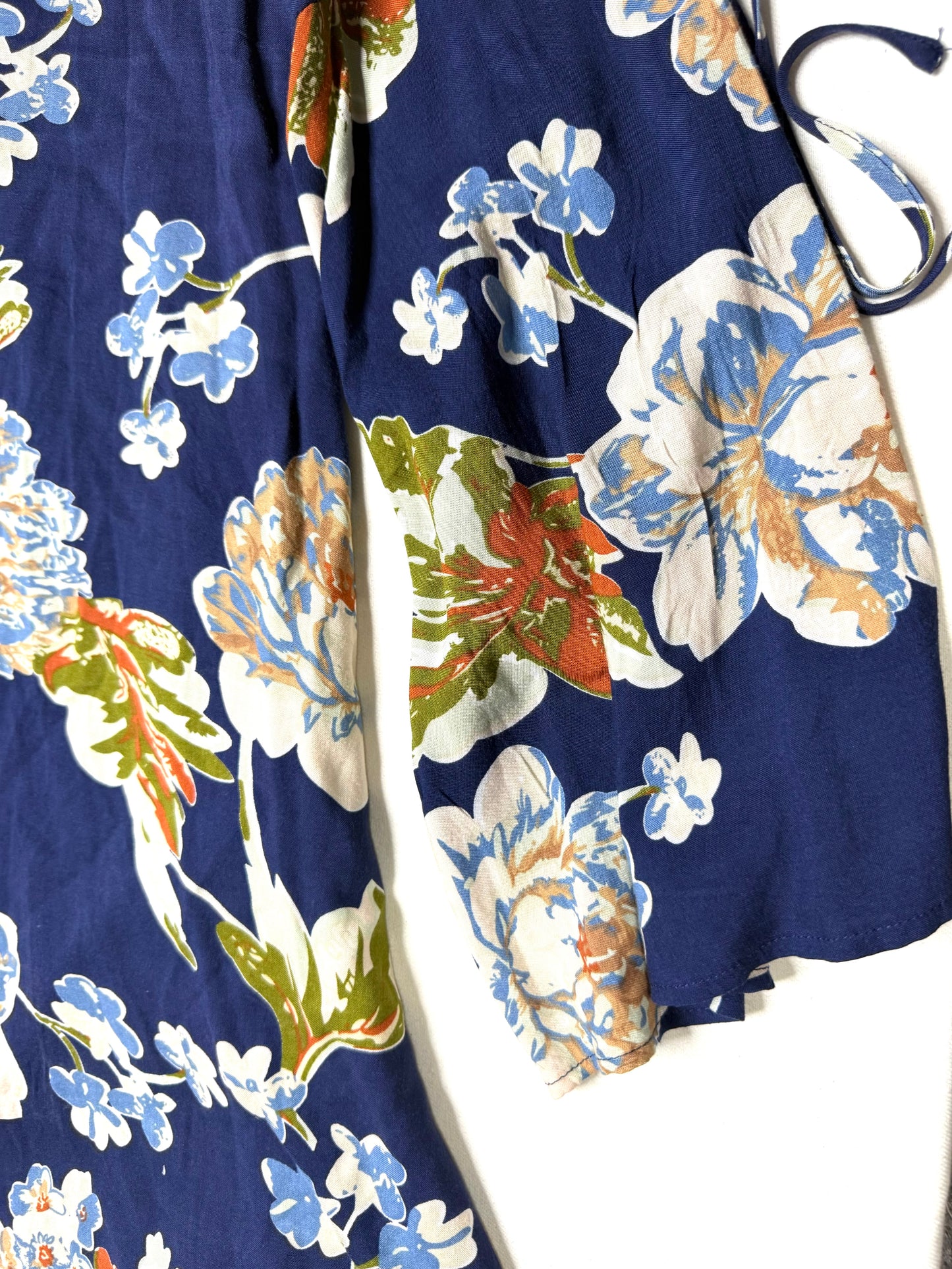 Altar’d State Blue Floral Button Front Bell Sleeve Blouse Boho Romantic Dress Size Small