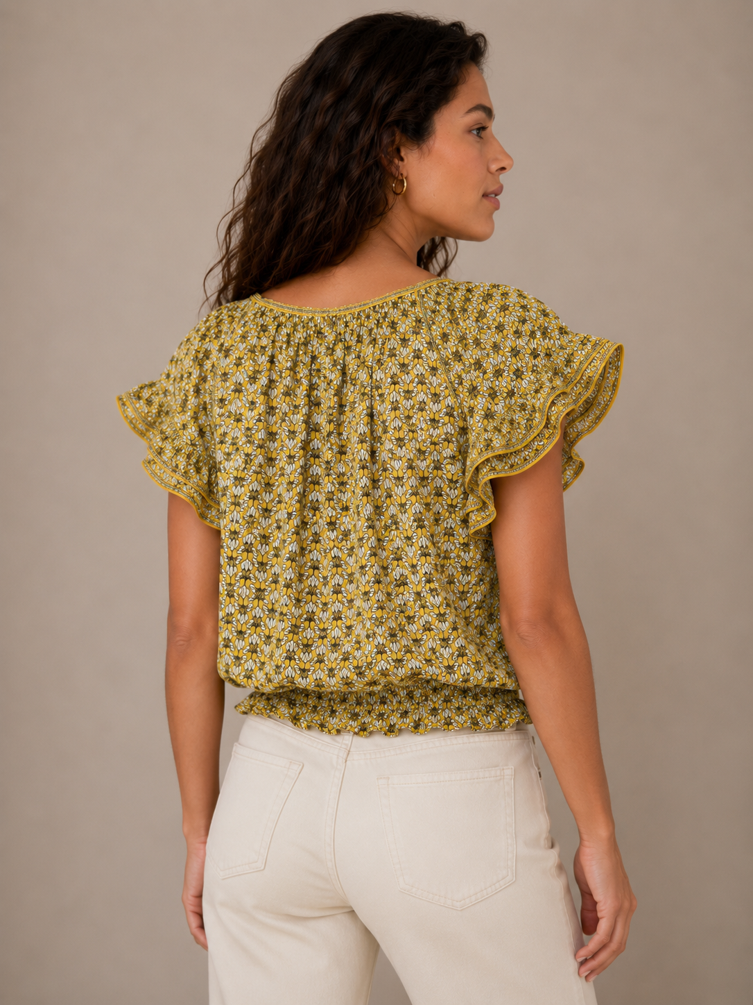 Max Studio Yellow Floral Ruffle Sleeve Top -Smocked Hem Size Large