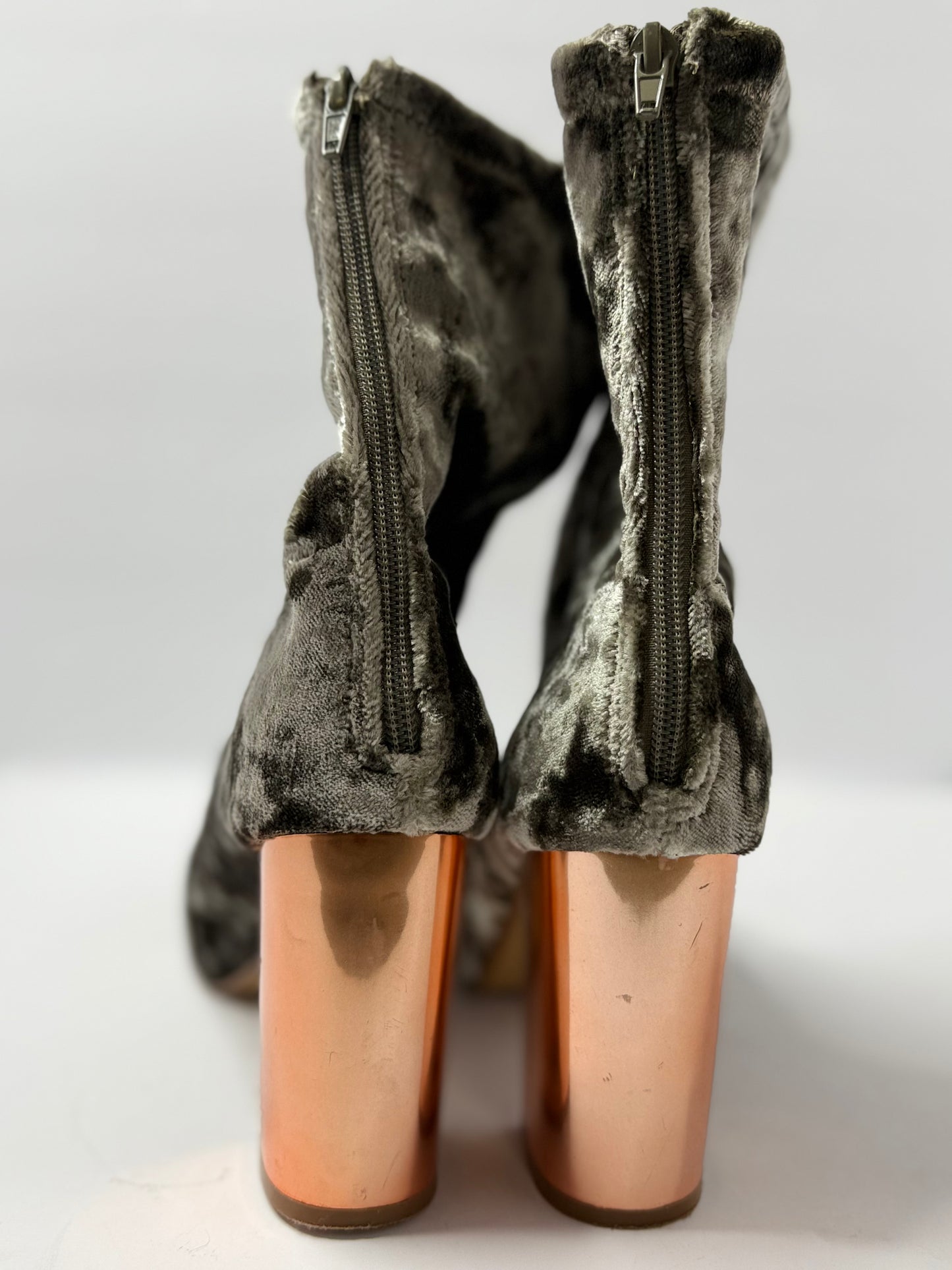 Missguided Olive Green Crushed Velvet Ankle Boots – Size 7, Rose Gold Heel