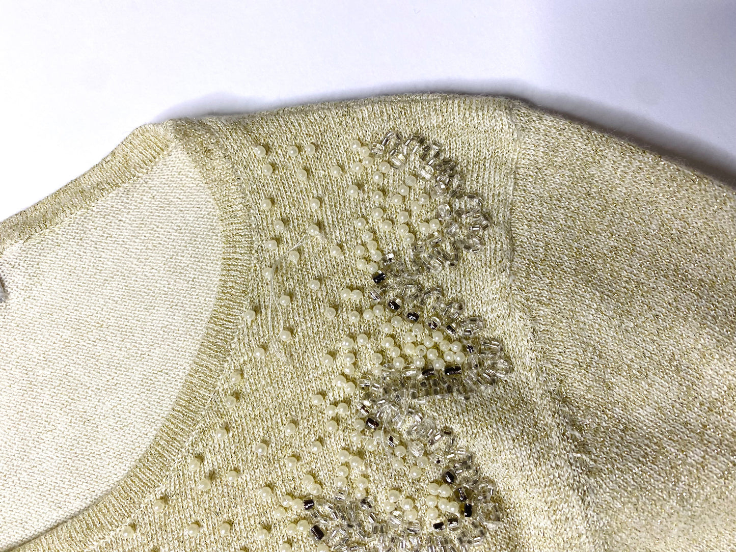 Carducci Hand-Beaded & Pearl Embellished Sweater – Cream & Metallic Gold