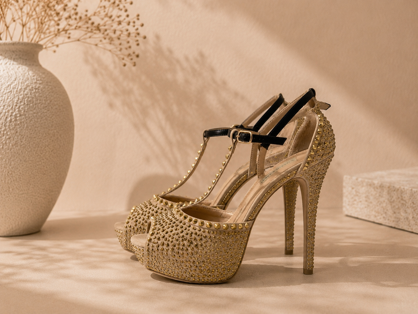 Steve Madden Nude Gold Studded Peep Toe Heels Size 8.5