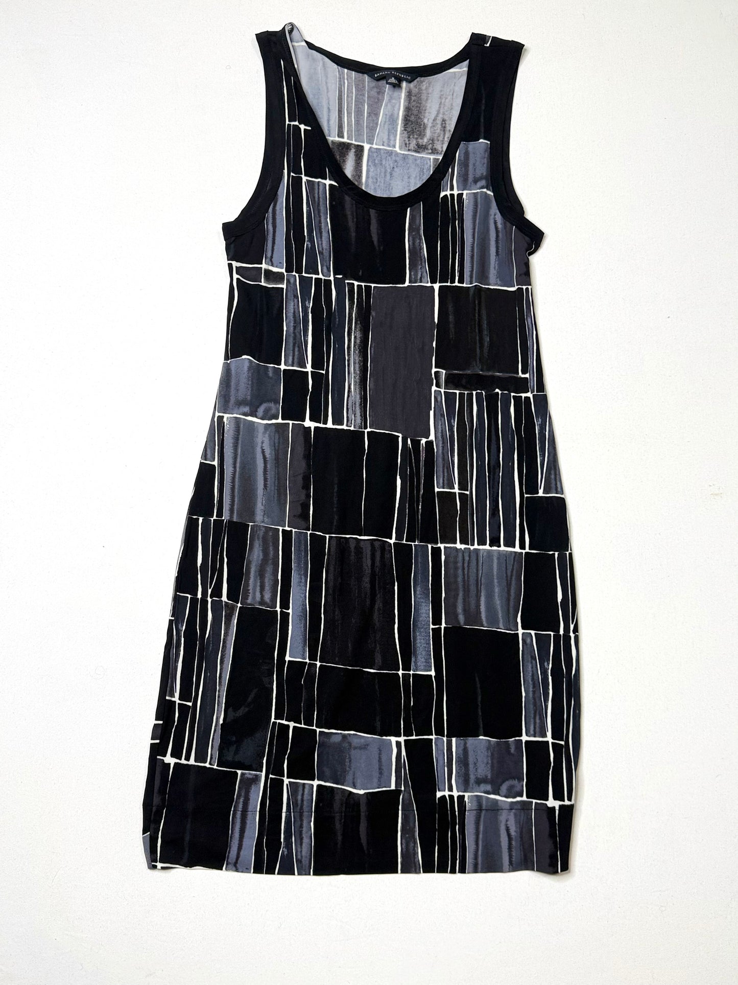Banana Republic Black Gray Abstract Print Sleeveless Shift Dress Size S Rayon Modern Geometric Dress