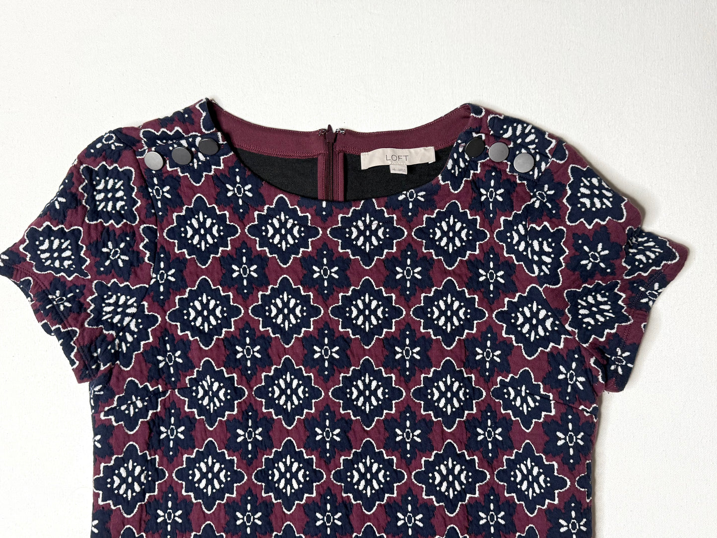 LOFT Burgundy & Navy Medallion Print Shift Dress Size 10