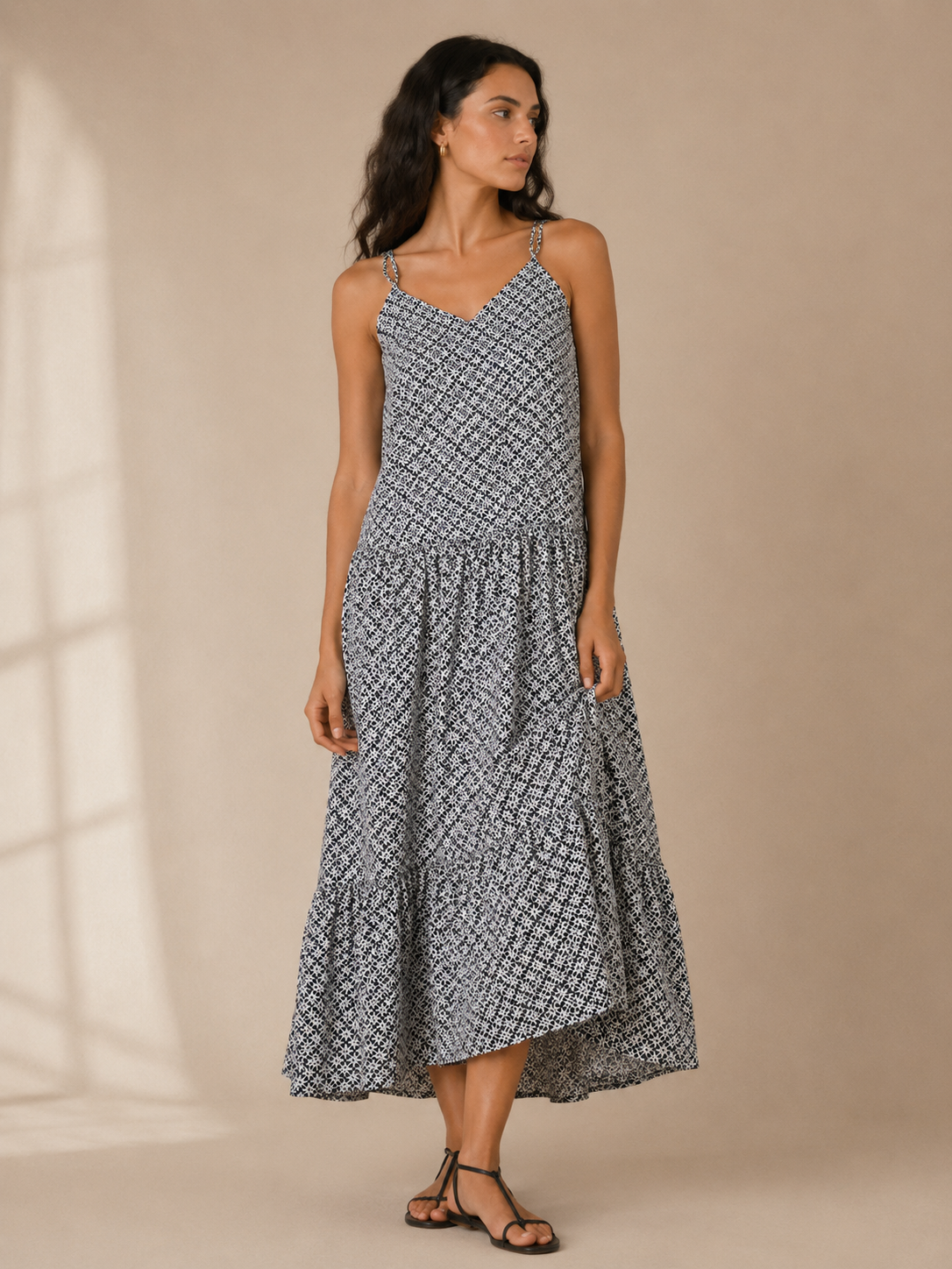 1. State Blue & White Geometric Print Tired Maxi Sundress Size Small