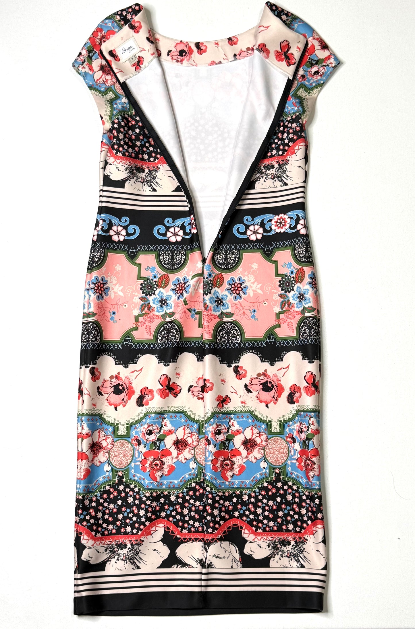 Beige by ECI Floral Print Sheath Dress Size 6 Multicolor Scarf Print Midi Career Party