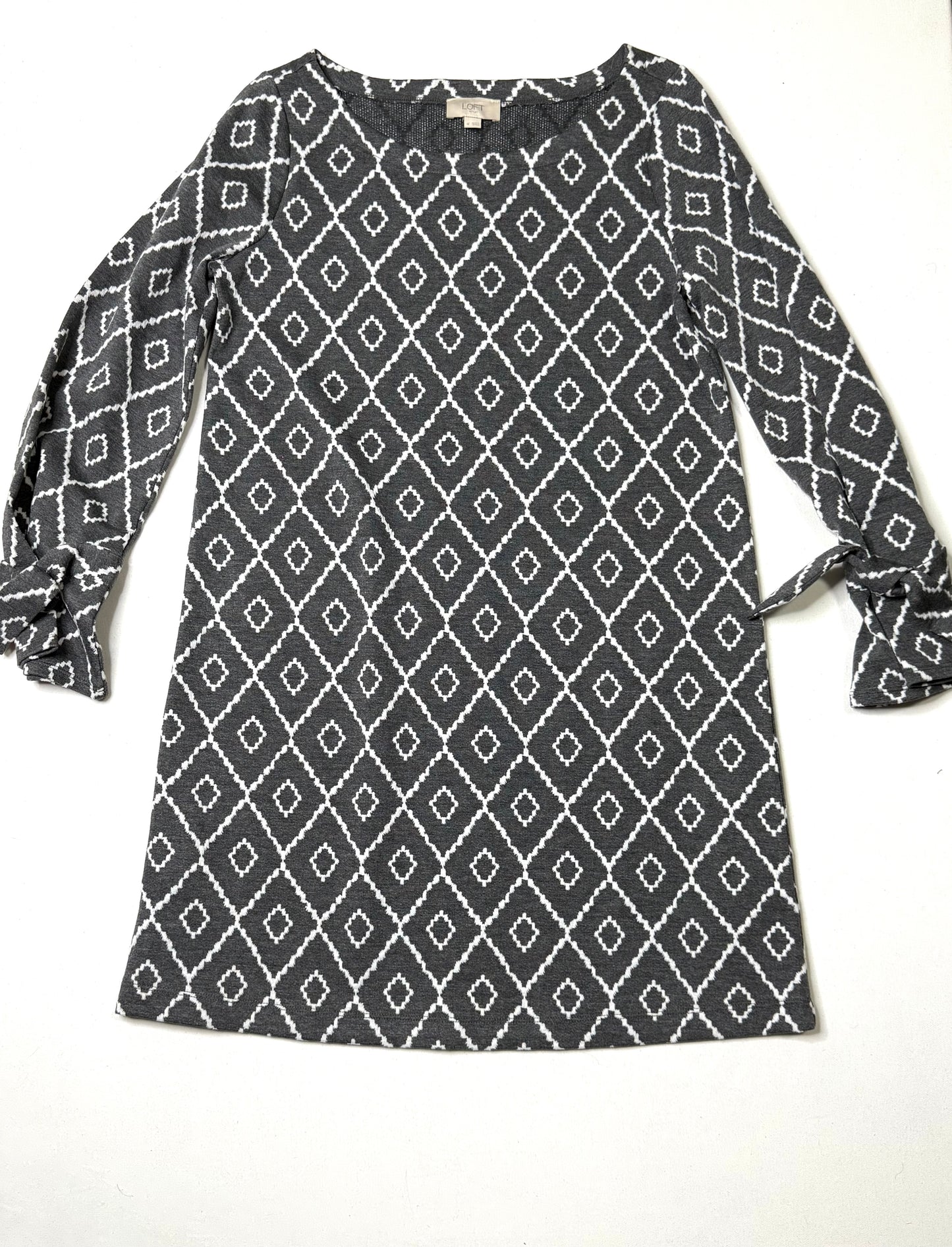 LOFT Outlet Gray White Geometric Print Shift Dress Medium M