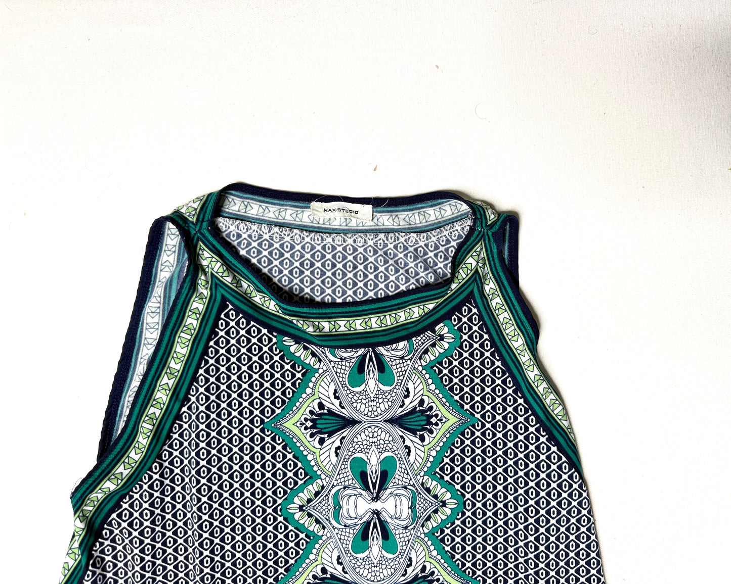 Max Studio Sleeveless Shift Dress Geometric Print Green Blue Black Stretch Knit Women’s Small