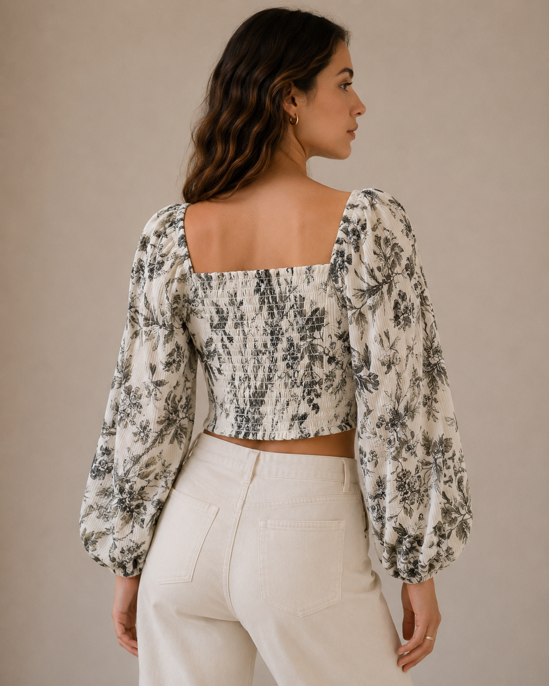 Express Floral Puff Sleeve Crop Top in Cream & Olive Green Puff Sleeve Top Sz S