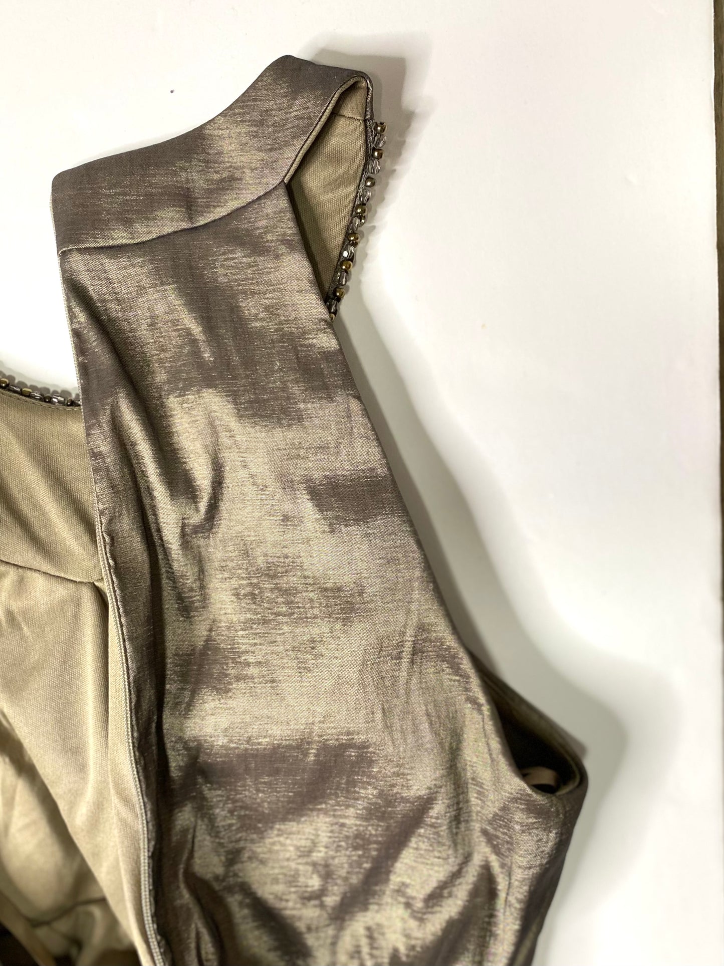 Cache Metallic & Bronze Ruched Formal Dress – Sleeveless with Beaded Embellished Collar