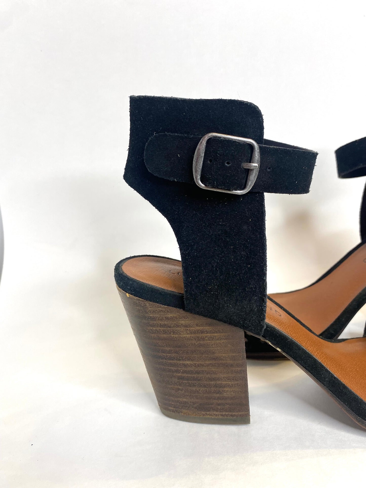 Lucky Brand Suede Odonnah Ankle Strap Sandal Size 9