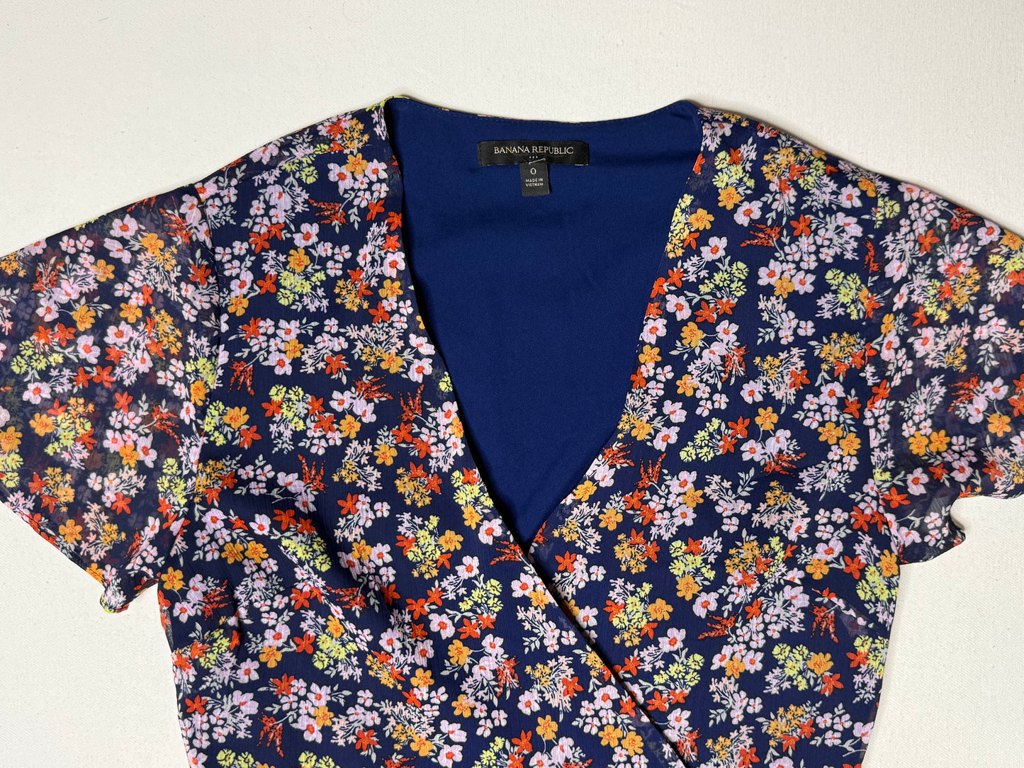 Banana Republic Navy Floral Wrap Dress with Ruffle Hem Size 0