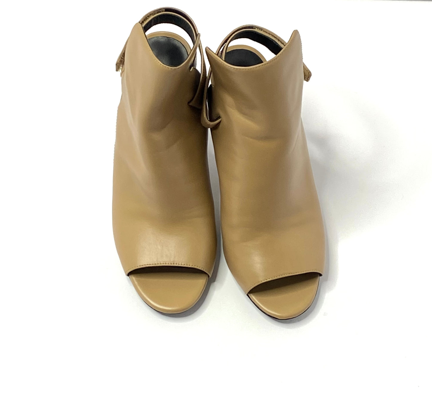 Via Spiga Camel Leather Open-Toe, Open-Heel Booties – Size 6.5
