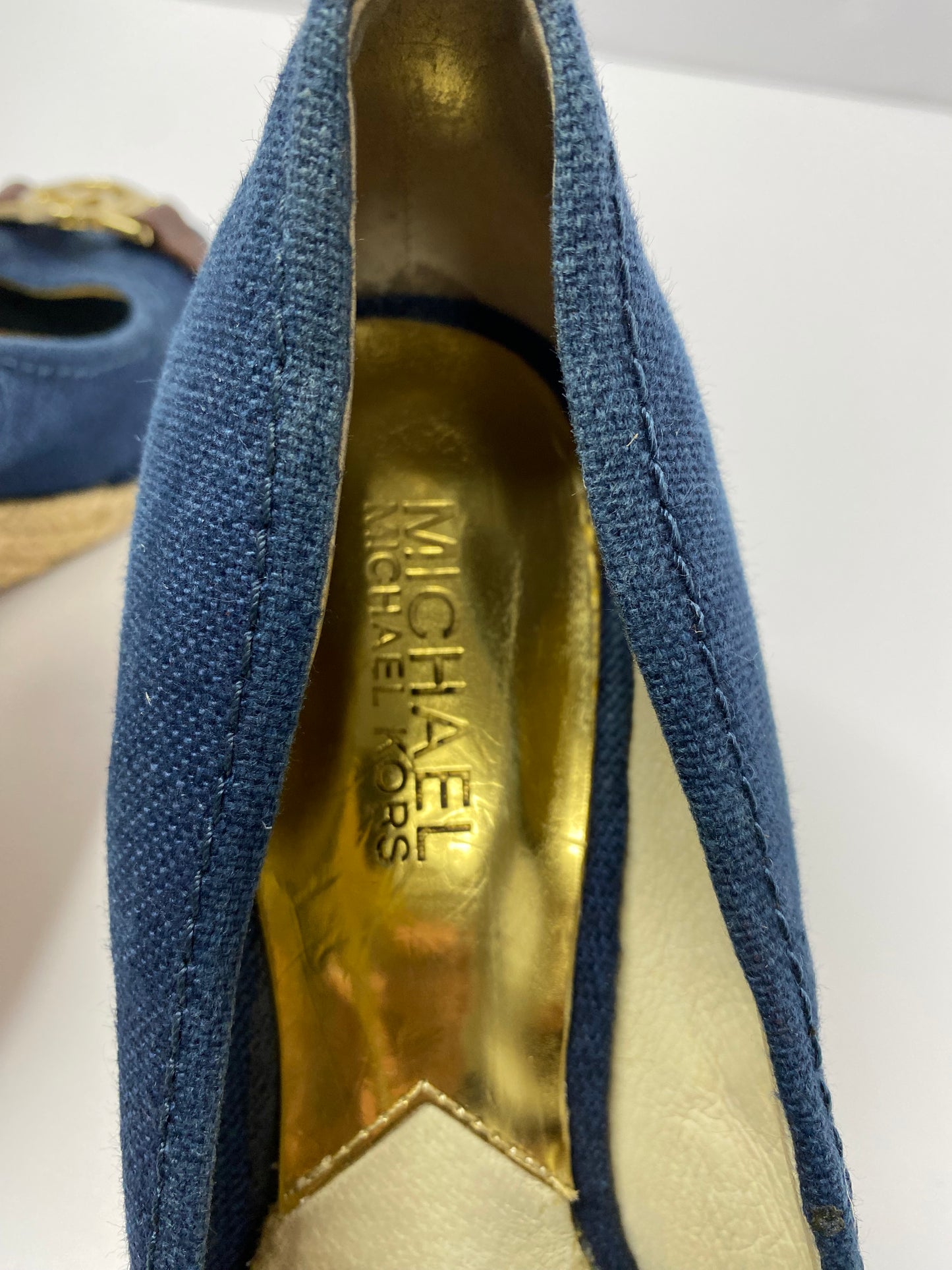 Michael Kors Denim Open Toe Wedge Pumps – Size 7.5 – Jute Heel – Brown Leather Trim – MK Logo
